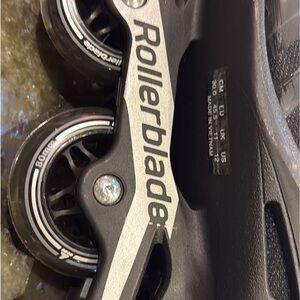 Men's Black and Silver Athletic Inline Skates